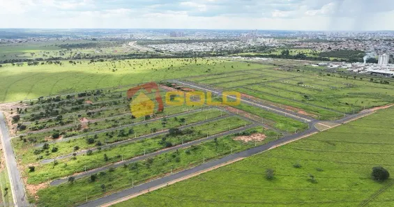 Lote/Terreno à venda, 274m² no Laranjeiras, Uberlândia
