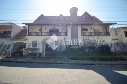 Sobrado com 4 Quartos à venda, 660m² no Jardim Paraíso, Campinas