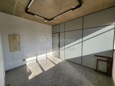 Sala Comercial com 4 Quartos para alugar, 100m² no Centro, São José do Rio Preto