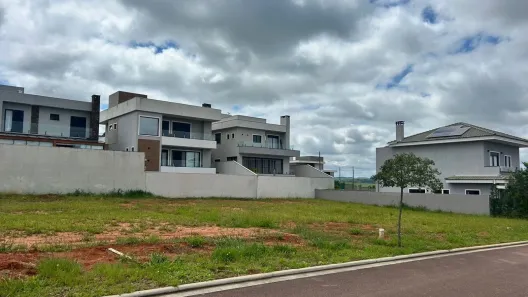 Lote/Terreno à venda, 310m² no Jardim Carvalho, Ponta Grossa