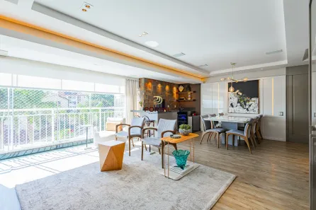 Apartamento com 3 Quartos à venda, 129m² no Jardim Europa, Porto Alegre