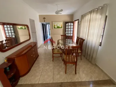 Casa com 3 Quartos à venda, 259m² no Jardim Maria Cândida, Caçapava