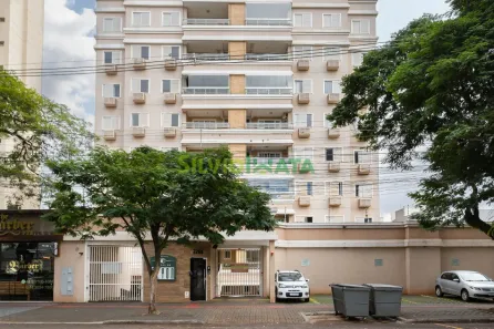 Apartamento com 3 Quartos para alugar, 82m² no Zona 08, Maringá