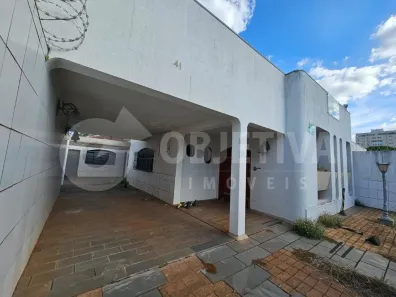 Imóvel Comercial com 4 Quartos à venda, 274m² no Martins, Uberlândia