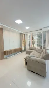 Apartamento com 3 Quartos para alugar, 120m² no Centro, Balneário Camboriú