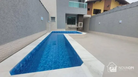 Sobrado com 3 Quartos à venda, 135m² no Tupi, Praia Grande