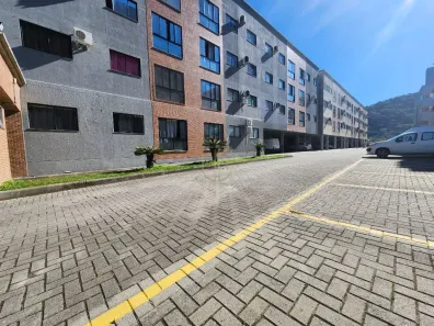 Apartamento com 2 Quartos à venda, 58m² no Volta Grande, Navegantes