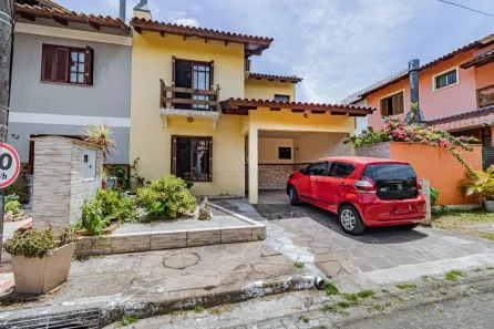 Casa de Condomínio com 3 Quartos à venda, 155m² no Guarujá, Porto Alegre