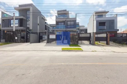 Sobrado com 3 Quartos à venda, 139m² no Tingui, Curitiba