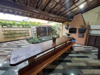 Casa com 3 Quartos à venda, 217m² no Jardim Ipiranga, Americana
