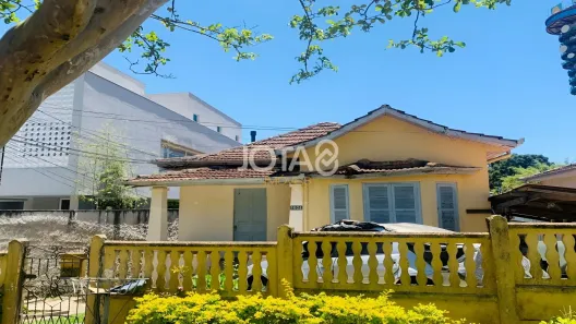 Lote/Terreno à venda, 718m² no Mercês, Curitiba