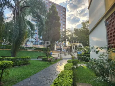 Apartamento com 2 Quartos à venda, 51m² no Passo da Areia, Porto Alegre