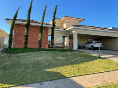 Casa de Condomínio com 3 Quartos à venda, 330m² no , Álvares Machado