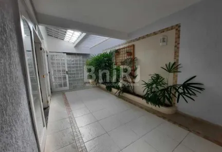 Casa de Condomínio com 3 Quartos à venda, 180m² no Portinho, Cabo Frio