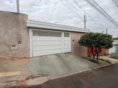 Casa com 2 Quartos à venda, 55m² no Residencial Montana (Padre Nóbrega), Marília