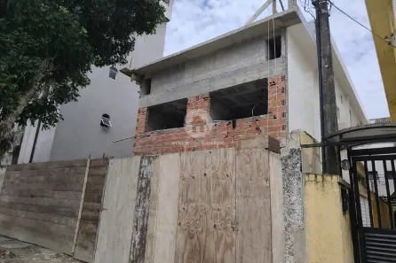 Casa com 3 Quartos à venda, 132m² no Ponta da Praia, Santos