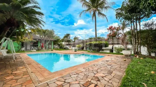 Casa com 5 Quartos à venda, 355m² no Cidade Jardim, Uberlândia