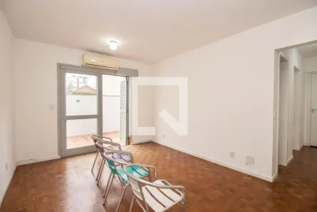 Kitnet com 1 Quarto à venda, 55m² no Independência, Porto Alegre