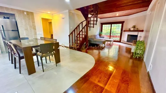Apartamento com 4 Quartos à venda, 220m² no Vila Backer, Campos do Jordão