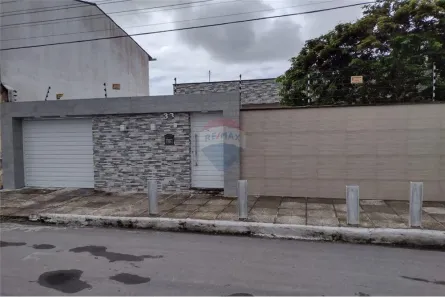 Casa com 3 Quartos à venda, 256m² no Santo Inácio, Cabo de Santo Agostinho