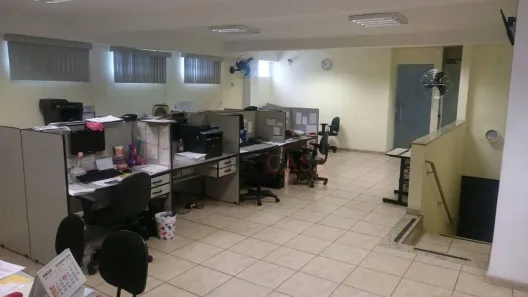 Sala Comercial para venda ou aluguel, 700m² no Penha de França, São Paulo