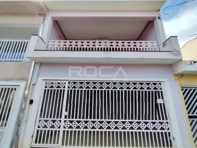 Sobrado com 3 Quartos à venda, 211m² no Jardim Bicão, São Carlos
