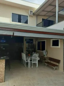 Casa com 3 Quartos à venda, 200m² no Jardim Veneto I, Sertãozinho