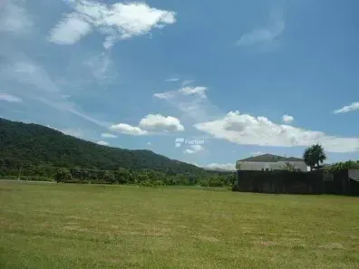 Lote/Terreno à venda, 2200m² no Jardim Acapulco, Guarujá