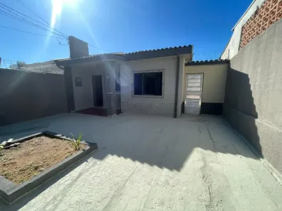 Casa com 2 Quartos para alugar, 70m² no Monte Castelo, São José dos Campos
