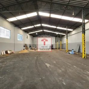 Galpão/Depósito/Armazém para alugar, 600m² no Parque Uirapuru, Guarulhos