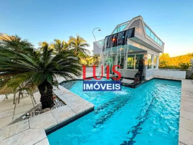 Casa com 4 Quartos à venda, 733m² no Camboinhas, Niterói