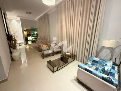 Casa com 3 Quartos à venda, 195m² no Alto Umuarama, Uberlândia