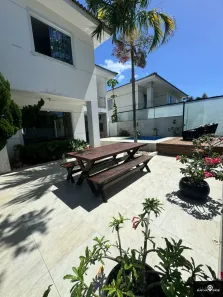 Casa com 5 Quartos à venda, 200m² no Buraquinho, Lauro de Freitas