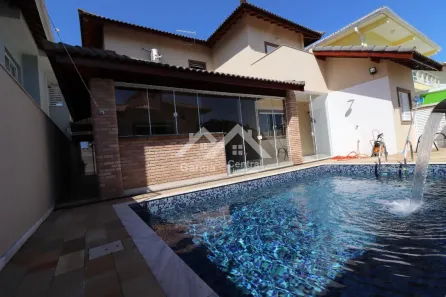Casa de Condomínio com 4 Quartos à venda, 300m² no Jardim Três Marias, Peruíbe