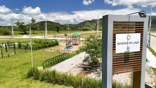 Lote/Terreno à venda, 300m² no Campo Duna, Garopaba