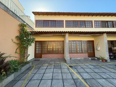 Casa de Condomínio com 2 Quartos à venda, 70m² no Recanto das Dunas, Cabo Frio