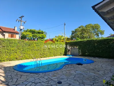 Casa com 5 Quartos à venda, 288m² no Espírito Santo, Porto Alegre