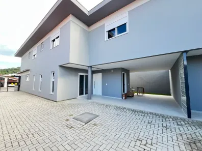 Sobrado com 3 Quartos à venda, 162m² no Córrego Grande, Florianópolis