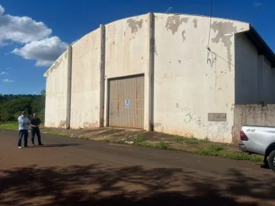 Galpão/Depósito/Armazém para alugar, 700m² no Centro, Jataizinho