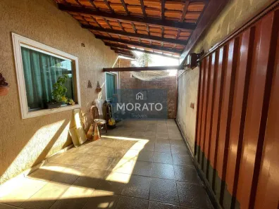 Casa com 2 Quartos à venda, 180m² no Pedra Azul, Contagem