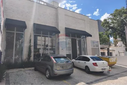Sala Comercial para alugar, 742m² no Cambuí, Campinas