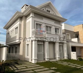 Casa de Condomínio com 4 Quartos à venda, 330m² no Pinheirinho, Curitiba