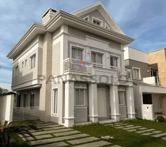 Casa de Condomínio com 4 Quartos à venda, 330m² no Pinheirinho, Curitiba