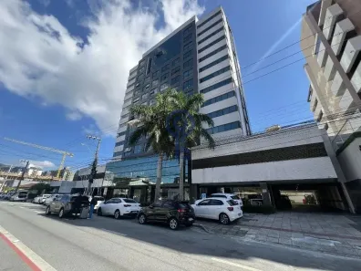 Sala Comercial para alugar, 29m² no Trindade, Florianópolis
