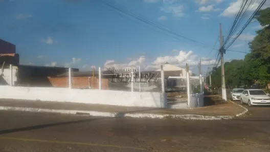 Lote/Terreno à venda, 385m² no Santiago, Londrina