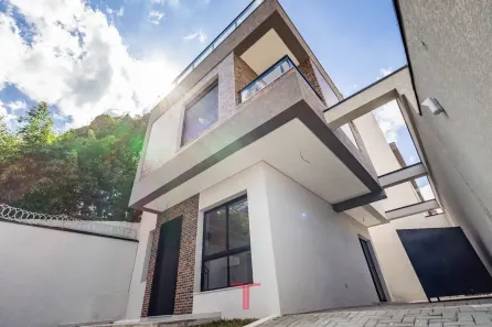 Casa com 3 Quartos à venda, 161m² no Lindóia, Curitiba
