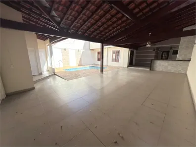 Casa de Condomínio com 3 Quartos para alugar, 264m² no Dois Córregos, Piracicaba
