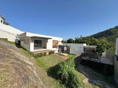 Casa de Condomínio com 3 Quartos à venda, 280m² no Camboinhas, Niterói
