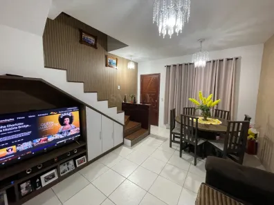 Sobrado com 2 Quartos à venda, 65m² no Ingleses do Rio Vermelho, Florianópolis