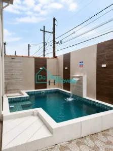 Sobrado com 3 Quartos à venda, 121m² no Jardim Silveira, Mongaguá